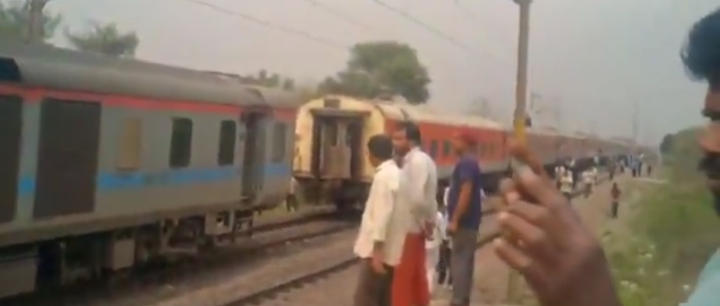 ट्रेन हादसा : Fire in the train.